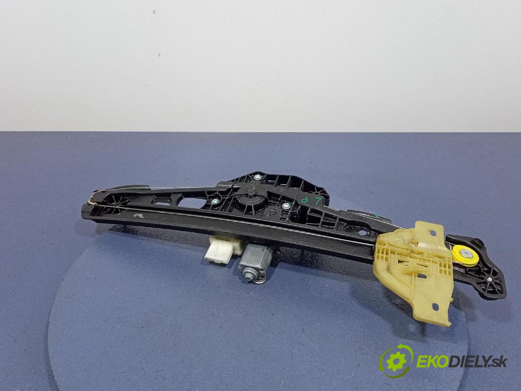 Renault Captur 2023 mechanismus stahování Sklenka: před Levý: 807215326R