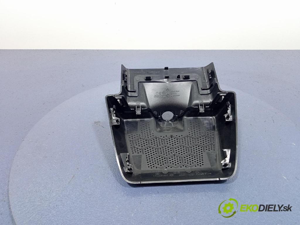 Renault Captur 2023 kryt Plast: Interiéry: 963298903R