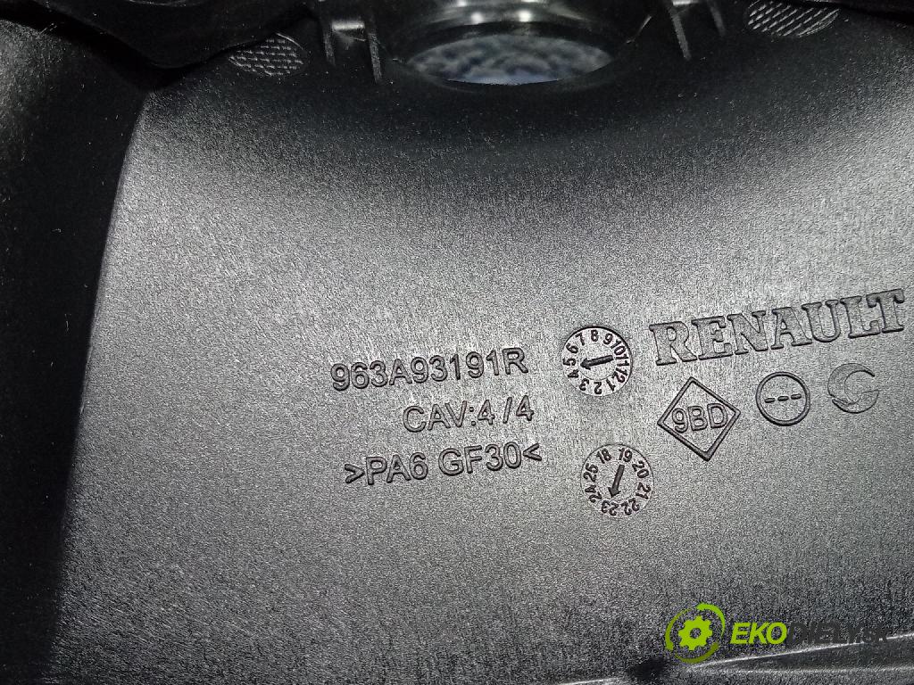 Renault Captur 2023 kryt Plast: Interiéry: 963298903R