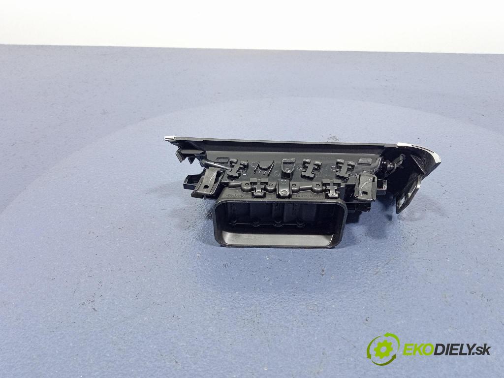 Renault Captur 2023 GRIDS: Prúd vzduchu: Vzduch: 687611390