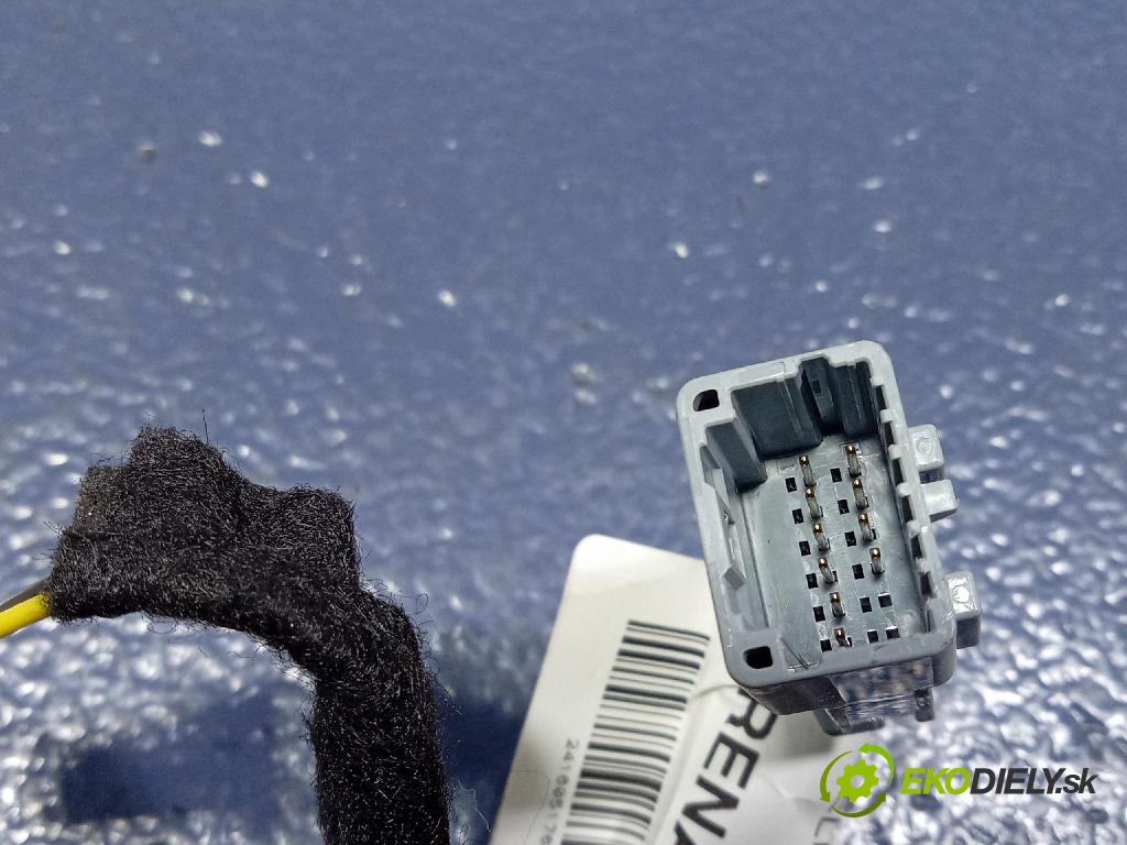 Renault Captur 2023 snímač Dážď: / Twilight: 241605176R