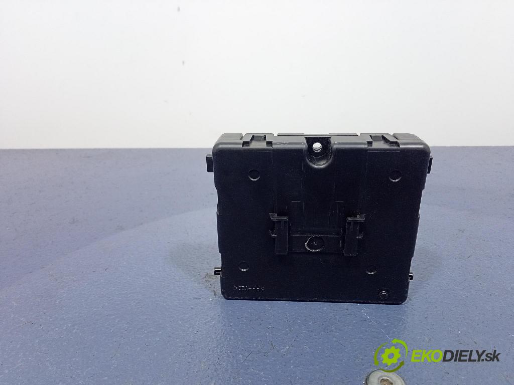 Renault Captur 2023 riadiaca jednotka 285251735R