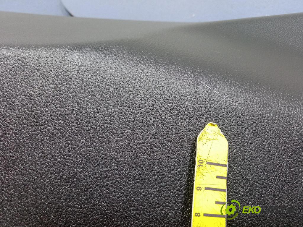 Renault Captur 2023 kryt Plast: Interiéry: 769373310R