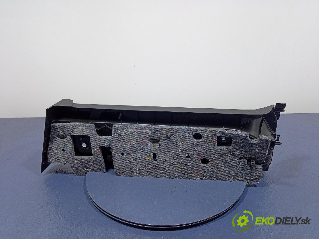 Renault Captur 2023 kryt Plast: Interiéry: 849294641R