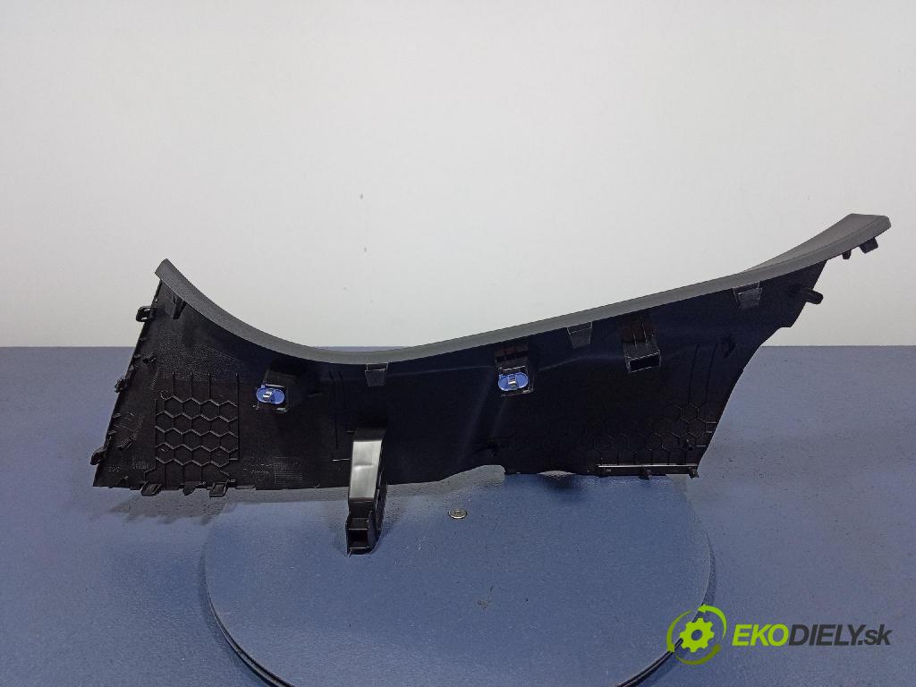 Renault Captur 2023 kryt Plast: Interiéry: 769178376R