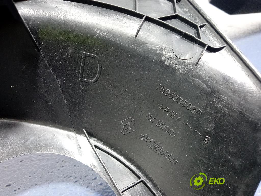 Renault Captur 2023 kryt Plast: Interiéry: 769515187R