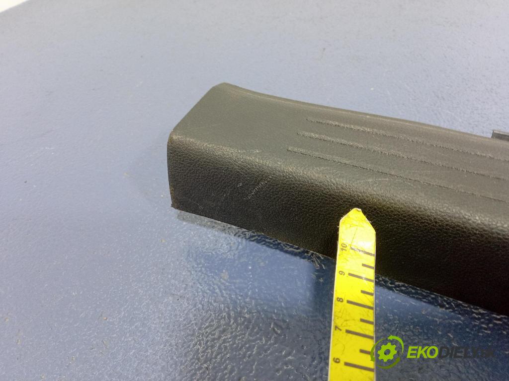 Renault Captur 2023 kryt Plast: Interiéry: 769515187R