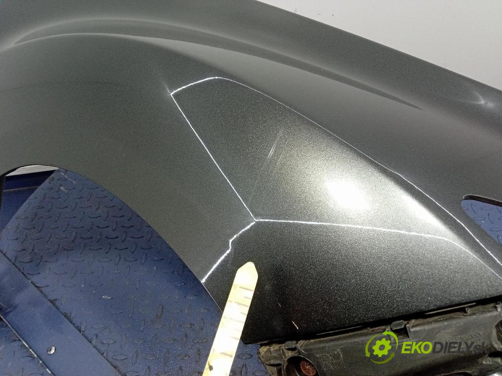 Mazda 6 2010 blatník Predné v pravo: