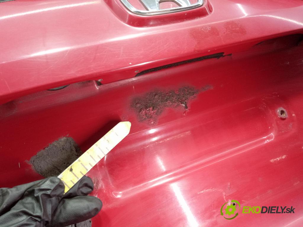 Honda Jazz 2006 zadna dveře kufra: kufra: