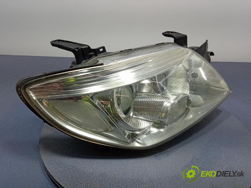 Mitsubishi Outlander 2007 Reflektor: v pravo: P4326R
