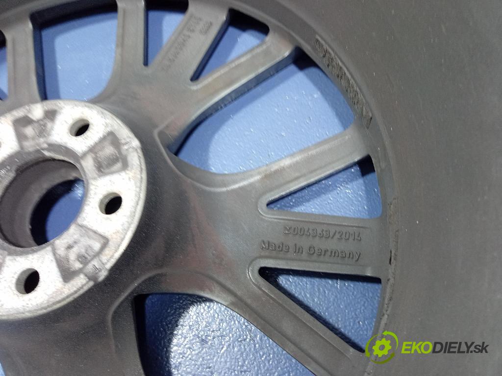 Audi A6 0 Ráfiky: Hlinikové: