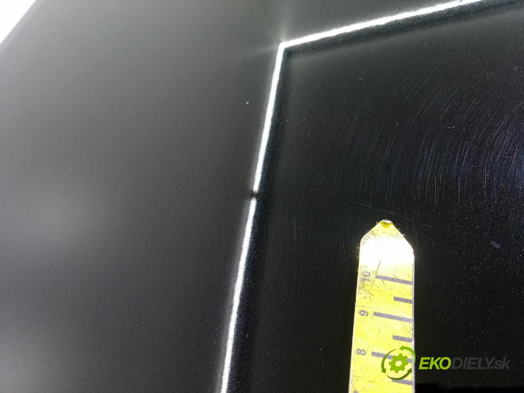 Renault Captur 2023 zadna dveře kufra: kufra: