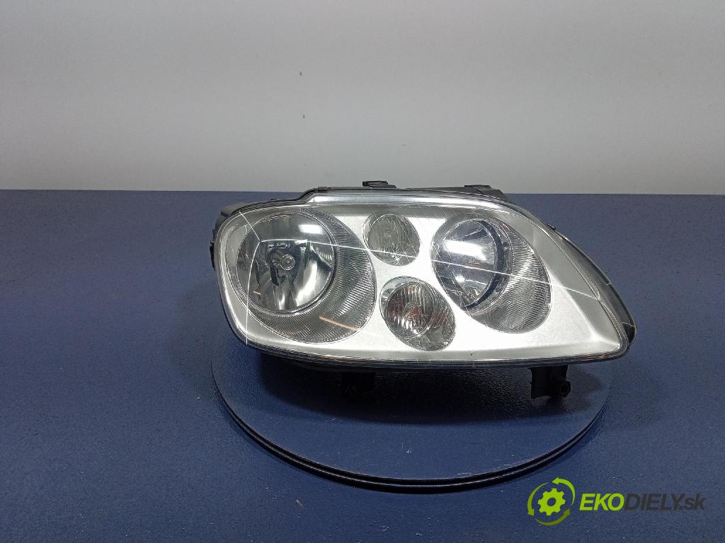 Vw Touran 2005 Reflektor: v pravo: 1T0941006F