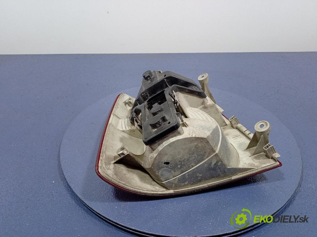 Vw Touran 2005 svetlo / reflektor zad Prava: Vonkajsia: 1T0945112B