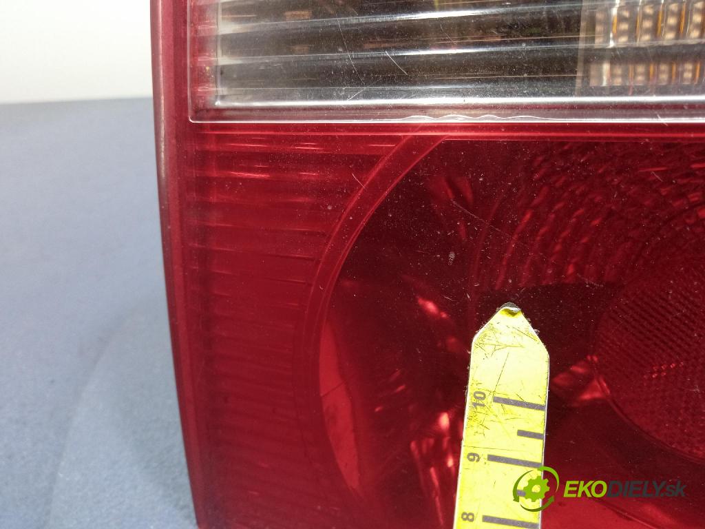 Vw Touran 2005 svetlo / reflektor zad Prava: Vonkajsia: 1T0945112B