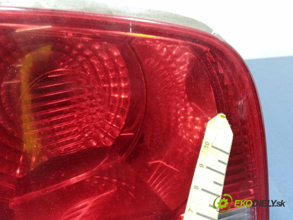 Vw Touran 2005 svetlo / reflektor zad ľavá Vonkajsia: 1T0945095F