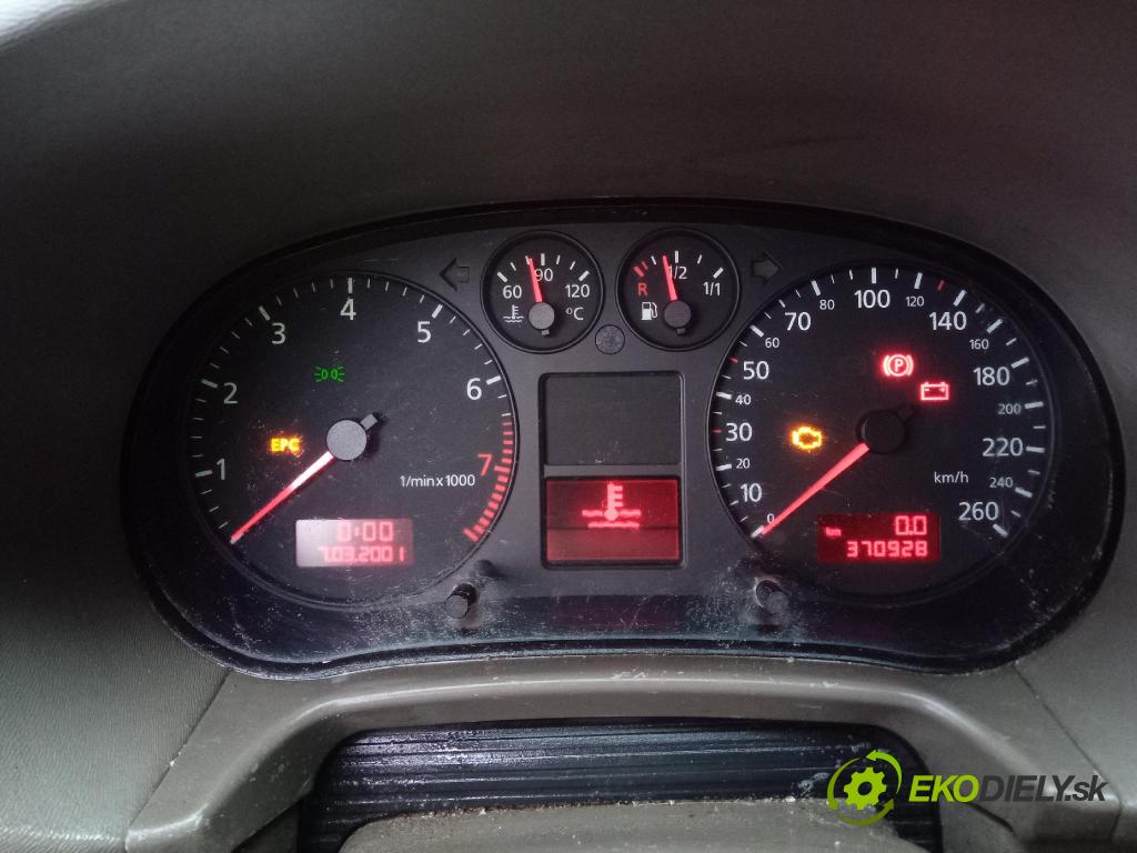 Audi A3 2001 prístrojovka/ budíky 8L0920900F