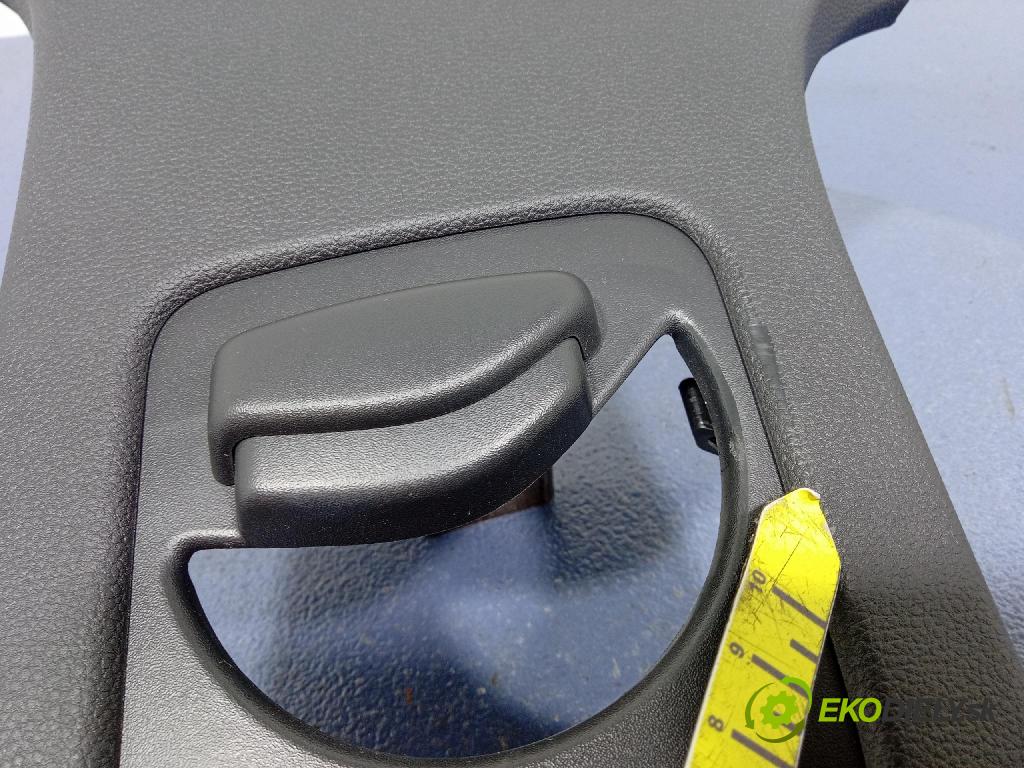 Renault Captur 2023 kryt Plast: Interiéry: 769141423