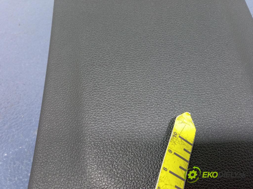Renault Captur 2023 kryt Plast: Interiéry: 769141423