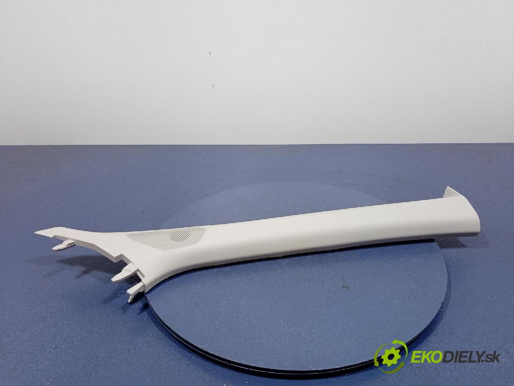 Renault Captur 2023 kryt Plast: Interiéry: 769112102R