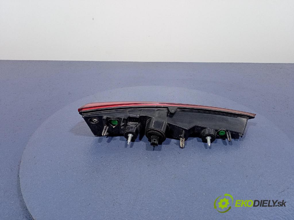 Renault Captur 2023 svetlo / reflektor zad Prava: Vnútri: 265501234R