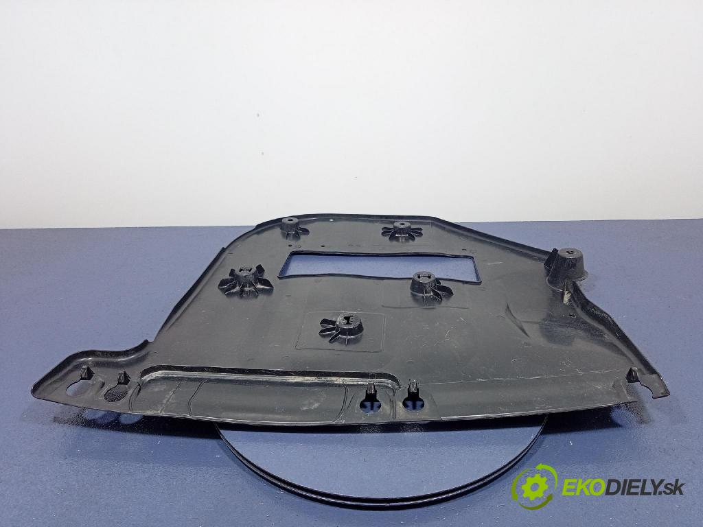 Renault Captur 2023 kryt Plast: podvozek: 748A04100R