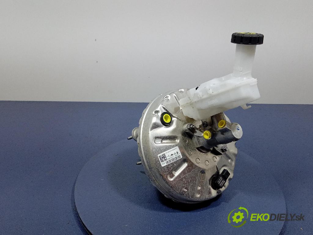 Renault Captur 2023 servo Brzdní: 472106191R