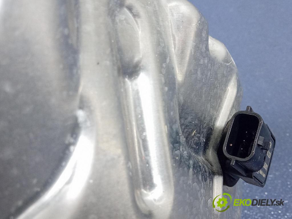 Renault Captur 2023 servo Brzdní: 472106191R