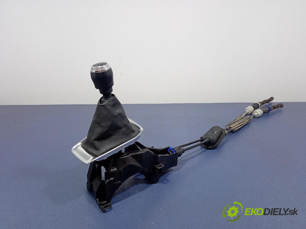 Renault Captur 2023 Páka: Zmeny: 341021845R