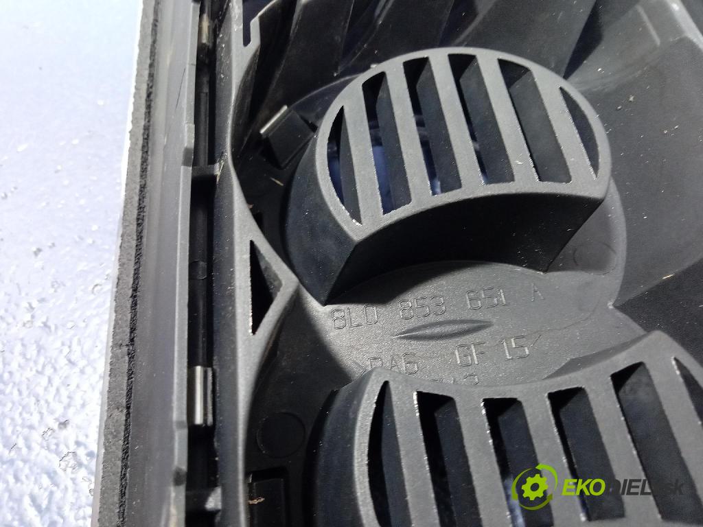 Audi A3 2001 miežka / Gril: 8L0853651A