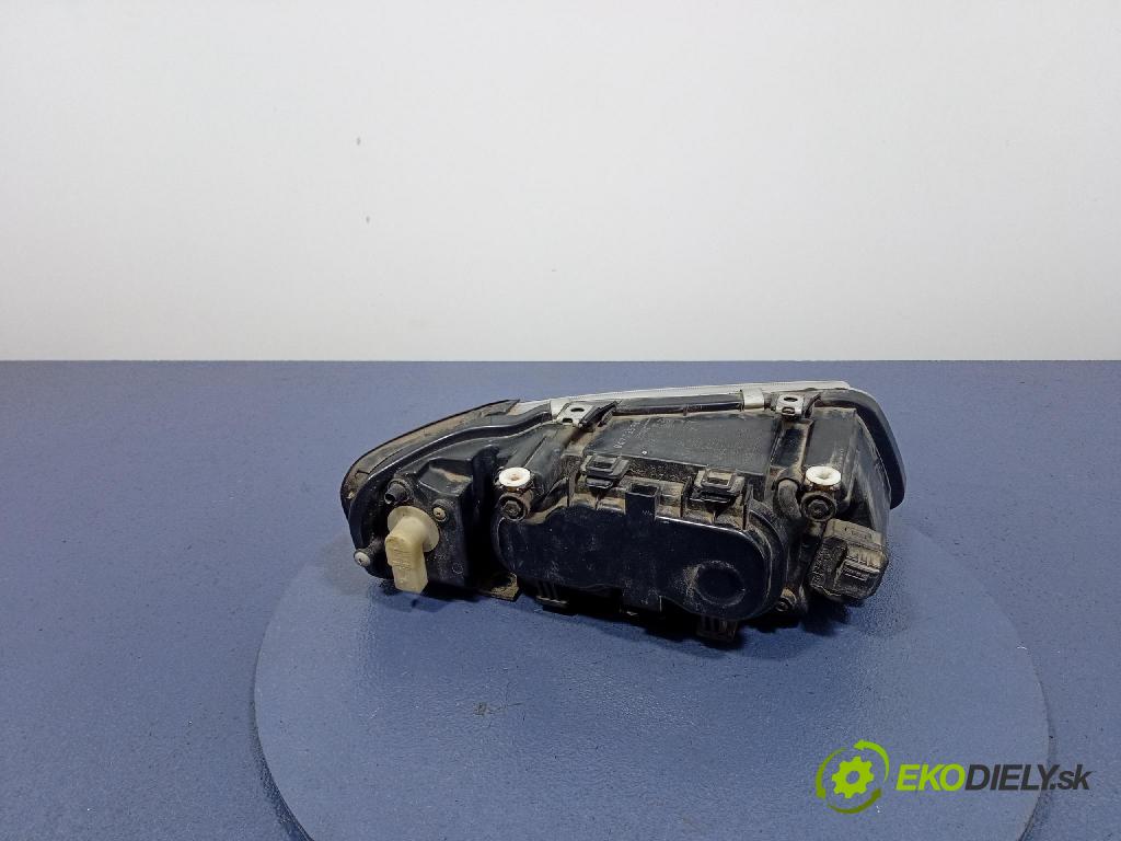 Audi A3 2001 Reflektor: Vľavo: 441-1160L