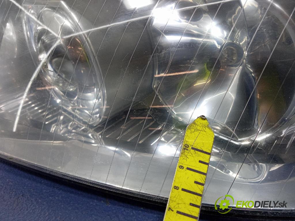Audi A3 2001 Reflektor: Vľavo: 441-1160L