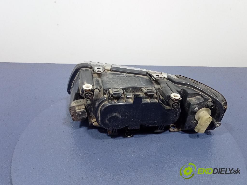 Audi A3 2001 Reflektor: v pravo: 441-1160R