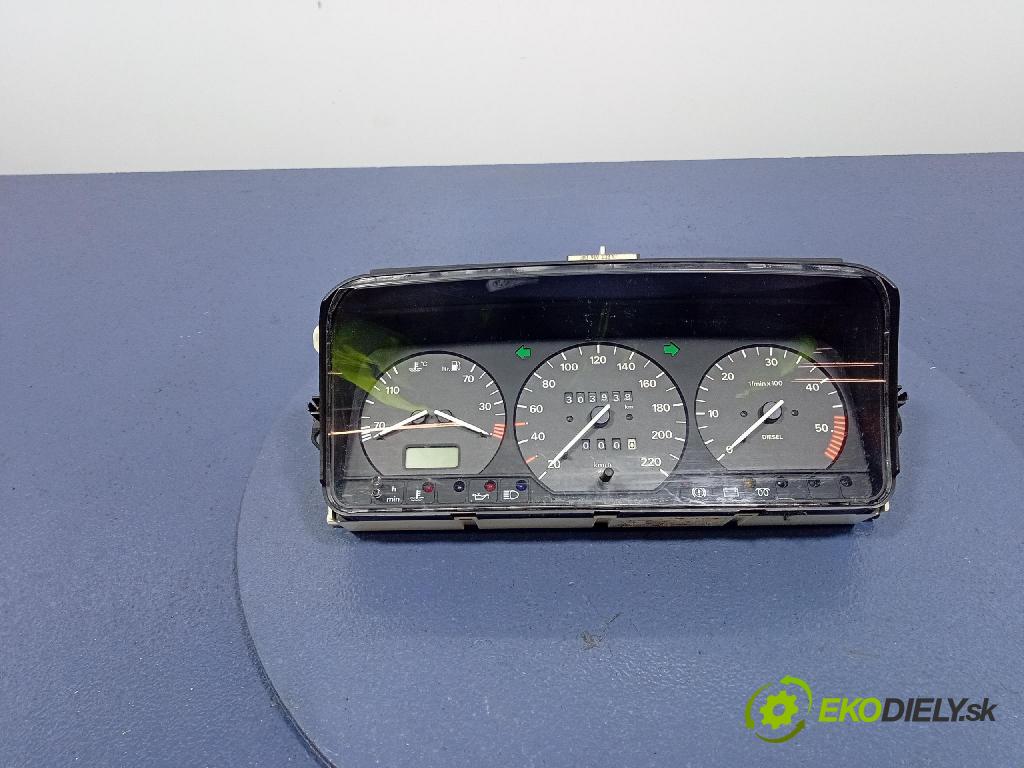 Vw Passat 1996 prístrojovka/ budíky 3A0919033C