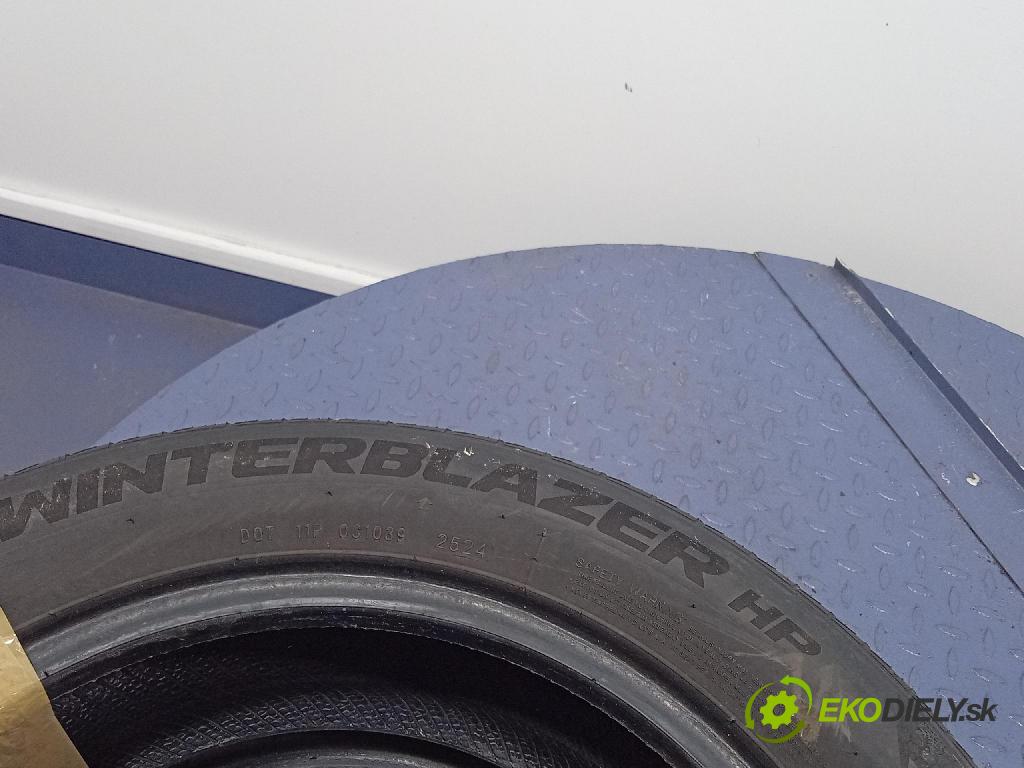 Opel Zafira 2006 pneumatika ZIMA: