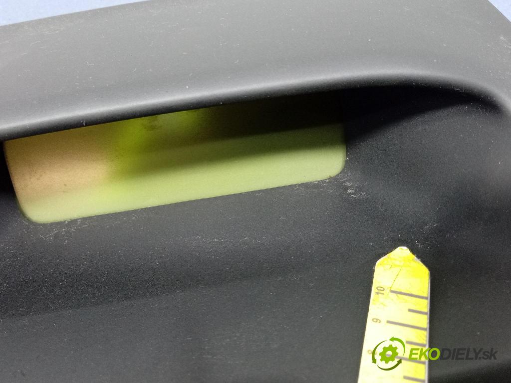 Toyota Avensis 2005 Zobrazit: Rádio: / GPS 86110-05020