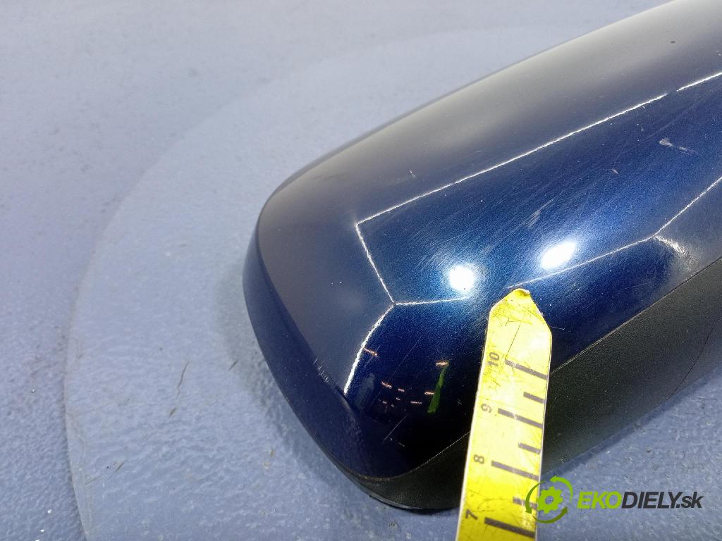 Toyota Avensis 2005 zrkadlo pravé