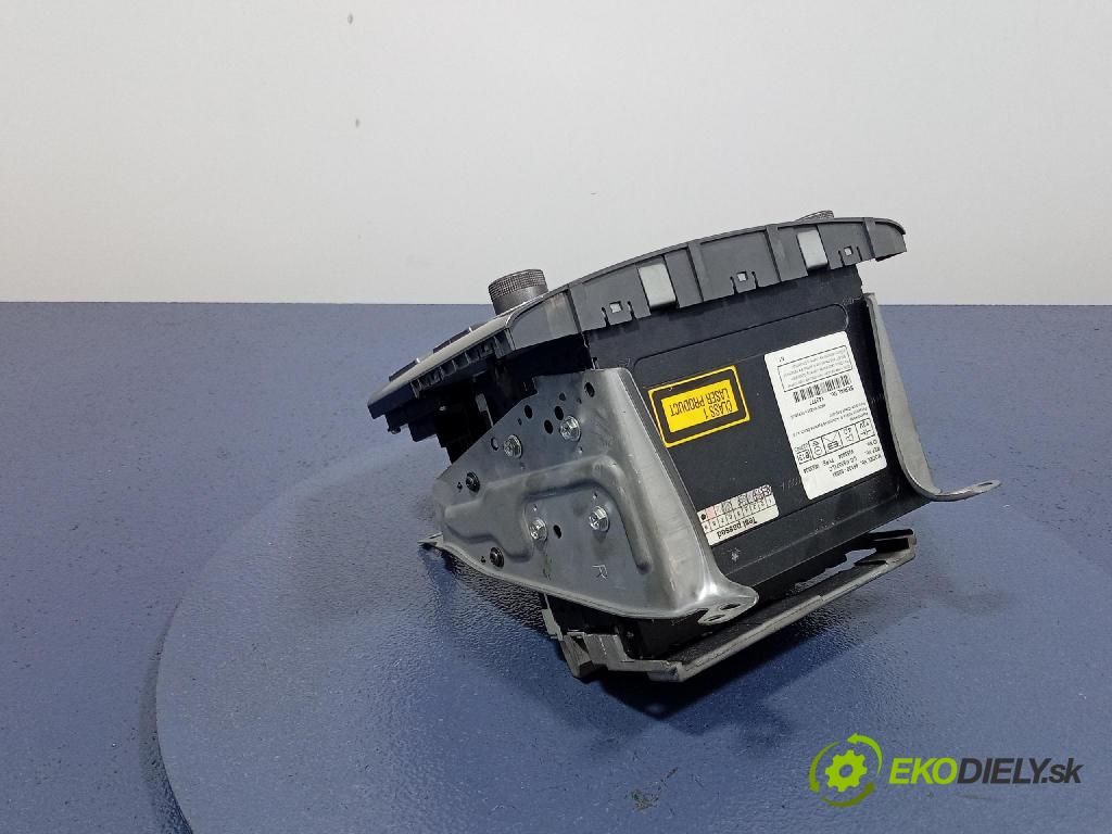 Toyota Avensis 2005 Radio I Navigácia: 86120-05081