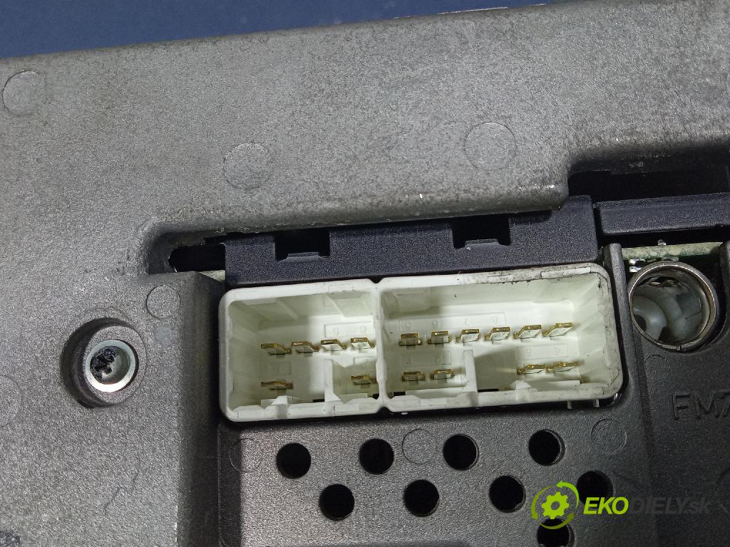 Toyota Avensis 2005 Radio I Navigácia: 86120-05081