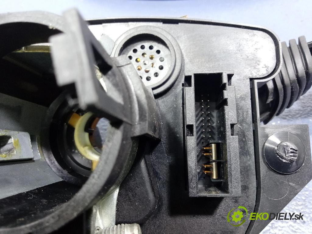 Opel Vectra 2007 prepínač Komplex: 13204146