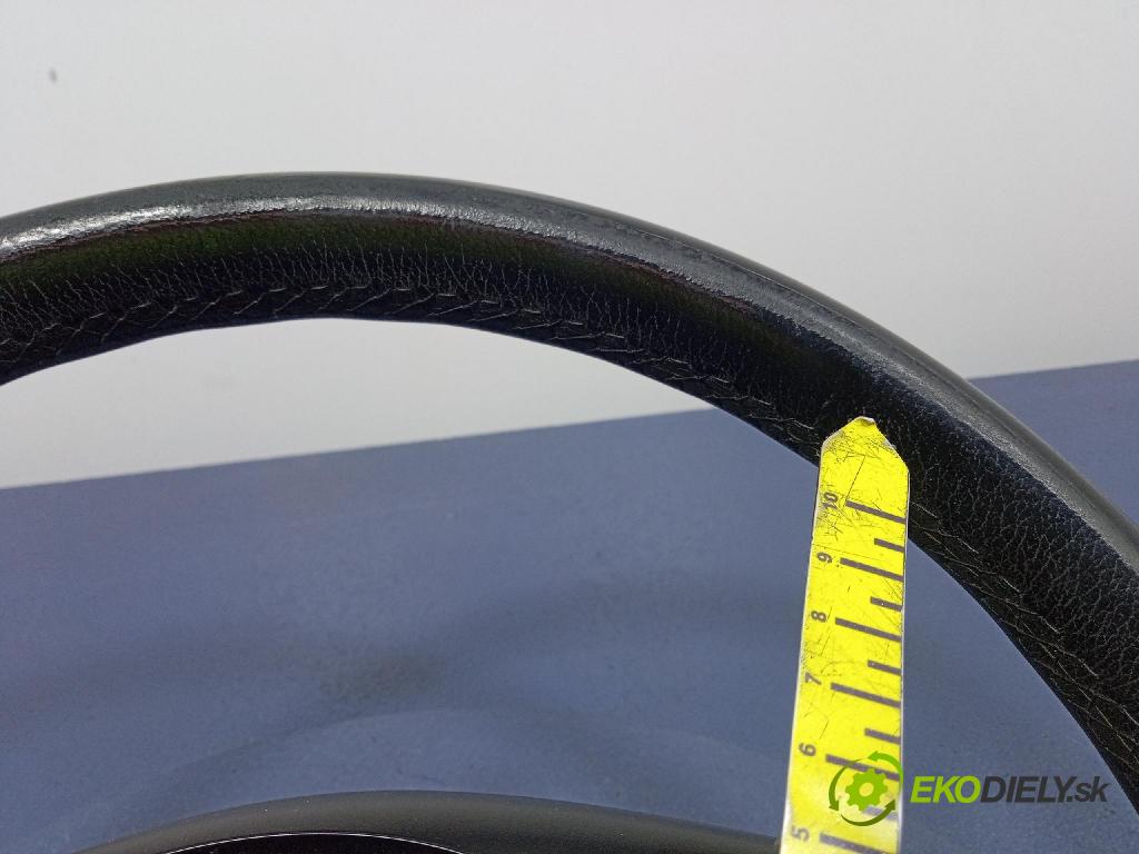 Bmw Seria 3 2002 volant 6760653