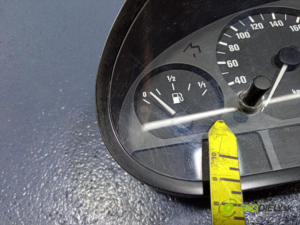 Bmw Seria 3 2002 prístrojovka/ budíky 6911286