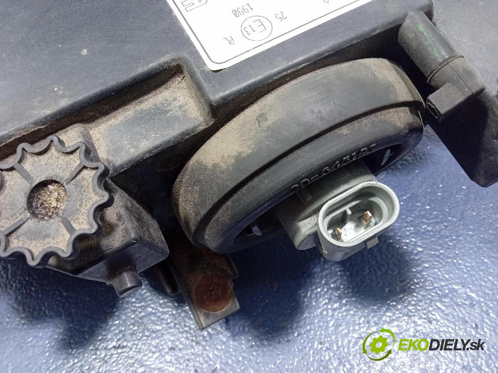 Bmw Seria 3 2002 Reflektor: v pravo: