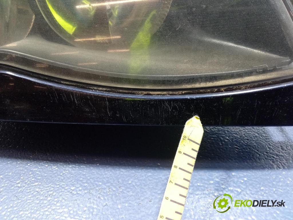 Bmw Seria 3 2002 Reflektor: v pravo: