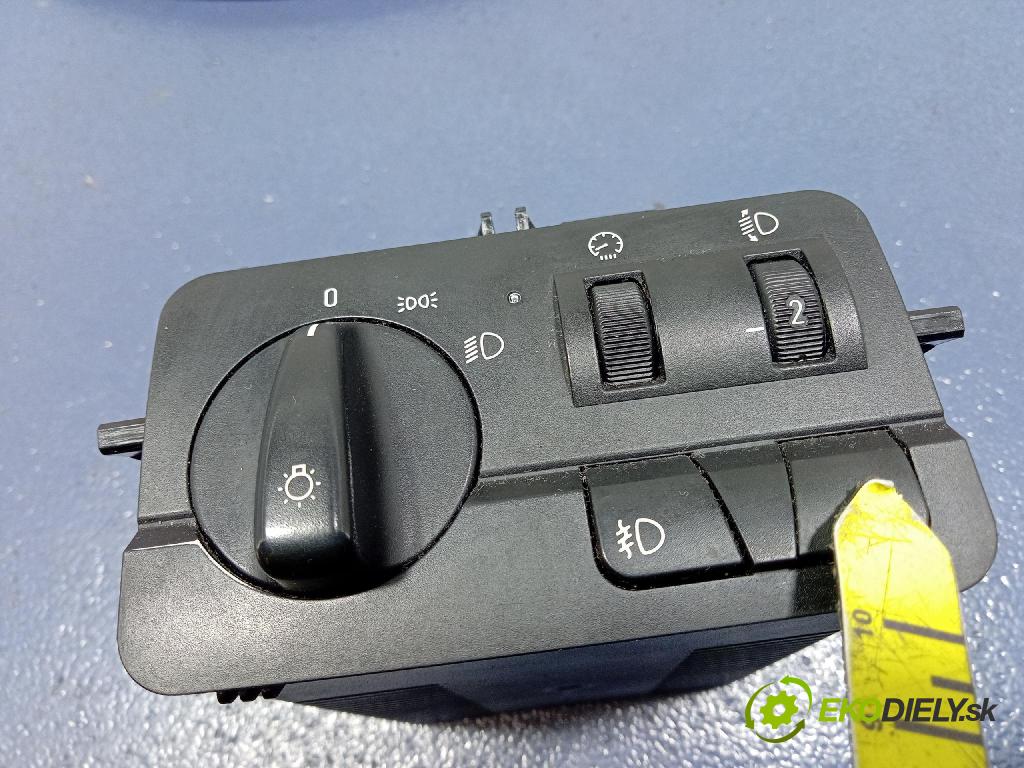 Bmw Seria 3 2002 prepínač svetiel 6919829