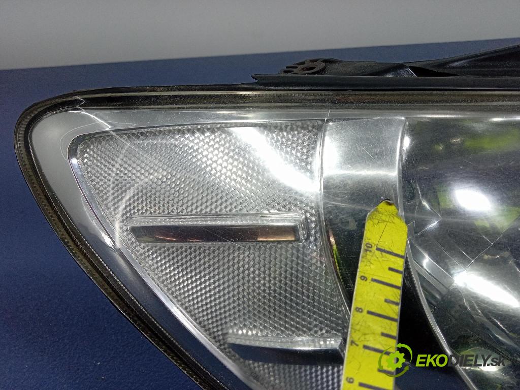 Hyundai Getz 2007 Reflektor: v pravo: 92102-1C500