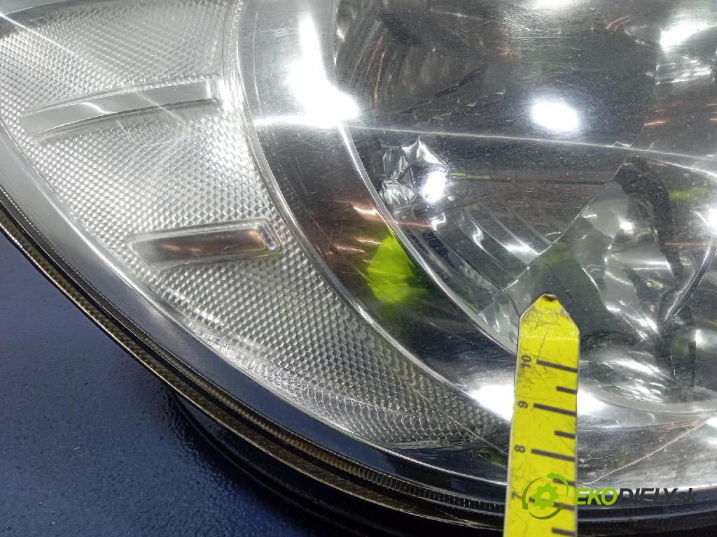 Hyundai Getz 2007 Reflektor: v pravo: 92102-1C500