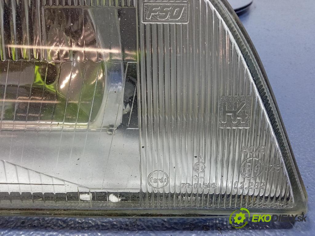 Fso-warszawa Polonez caro 1.6 1997 Reflektor: v pravo: