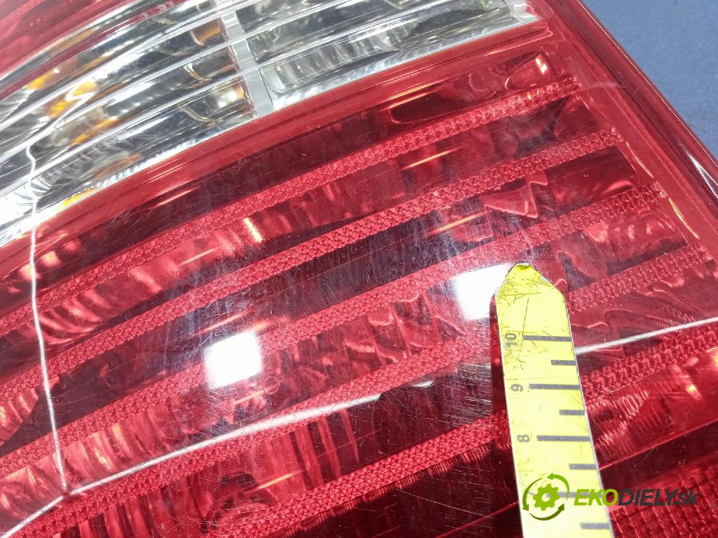 Kia Sportage 2005 svetlo / reflektor zad ľavá Vonkajsia: 92401-1F0