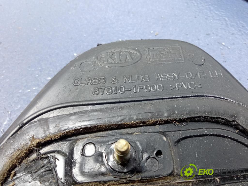 Kia Sportage 2005 sklo Karoséria: zad 87810-1F000